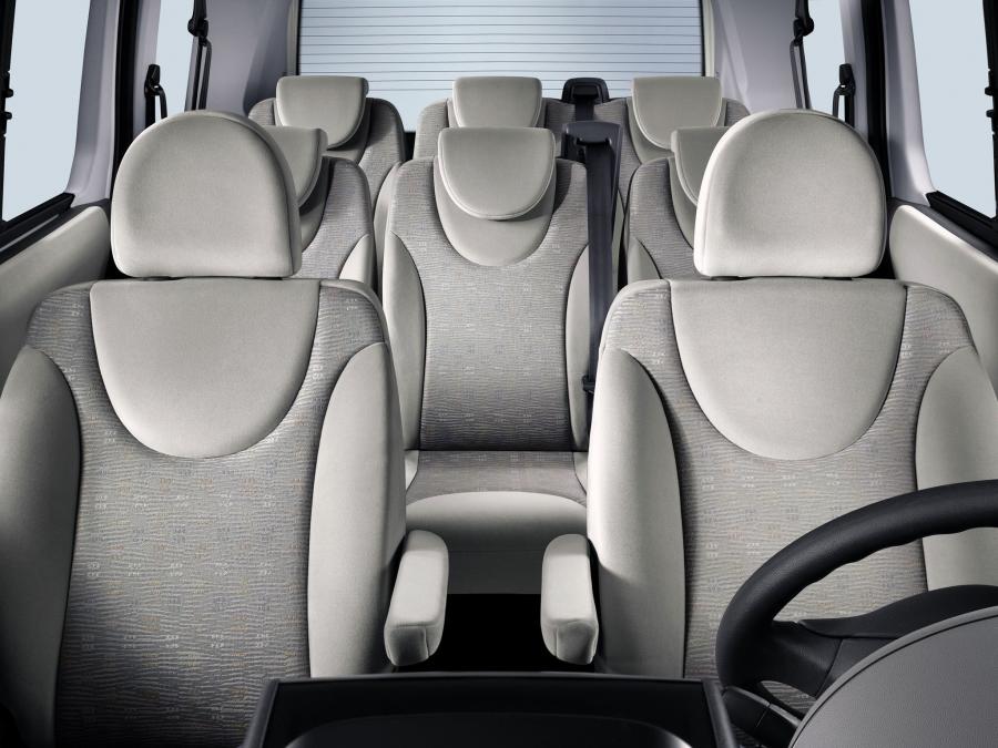  Citroen Jumpy 2012 года  (фото 2 из 6)